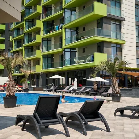 Medusa - & Pools Mamaia