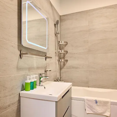 Medusa - & Pools Mamaia