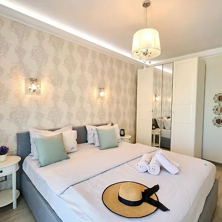 Apartment Medusa - & Pools Mamaia